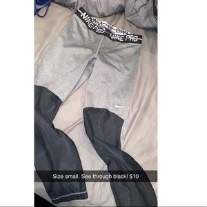 Size small Nike leggings